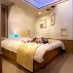 Namba Little Chapel (Adults Only)