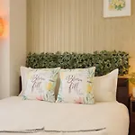 Nippombashi Art Hotel 806
