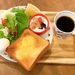 Yadocafe Chelsea\'S Rainbow B&B