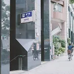 蘭の宿　心斎橋東