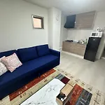 Apartment Namba Style 102