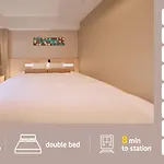 Shinsaibashi-Higashi Crystal Hotel