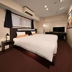 Kuromon Crystal Hotel