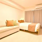 Fl Residence Nipponbashi Hakuno