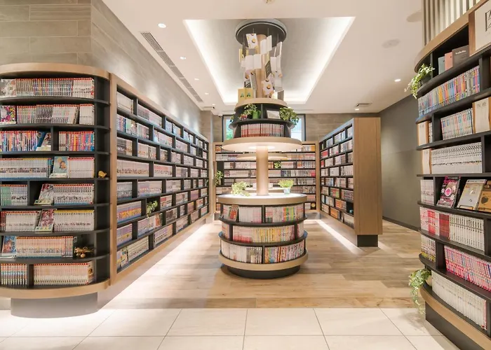 Quintessa Hotel Osaka Shinsaibashi Comic & Books
