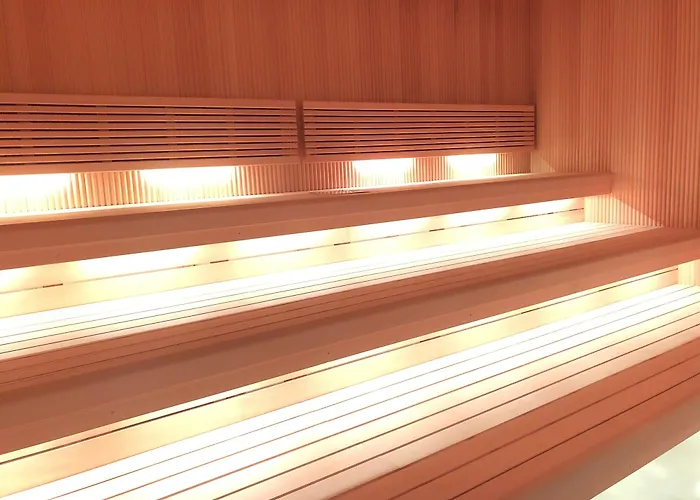 Capsule Inn Osaka - Caters To Men