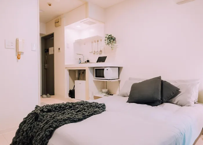 Minimalist Loft Namba Compact Studio With A 24-Hour Gym Ma303