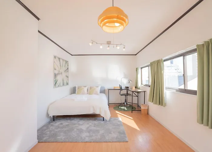 住吉メリー4階建戸建て 最大14人まで! 住吉大社徒歩圏内 梅田奈良関空まで直行