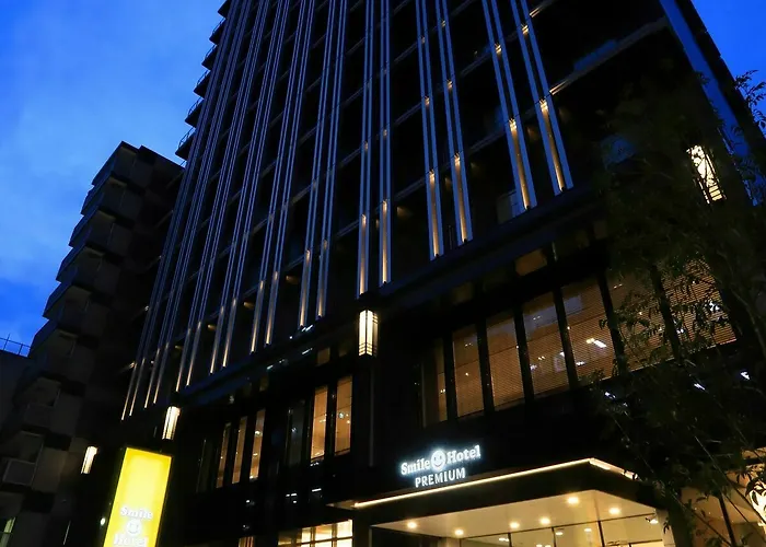 Smile Hotel Premium Osaka Hommachi