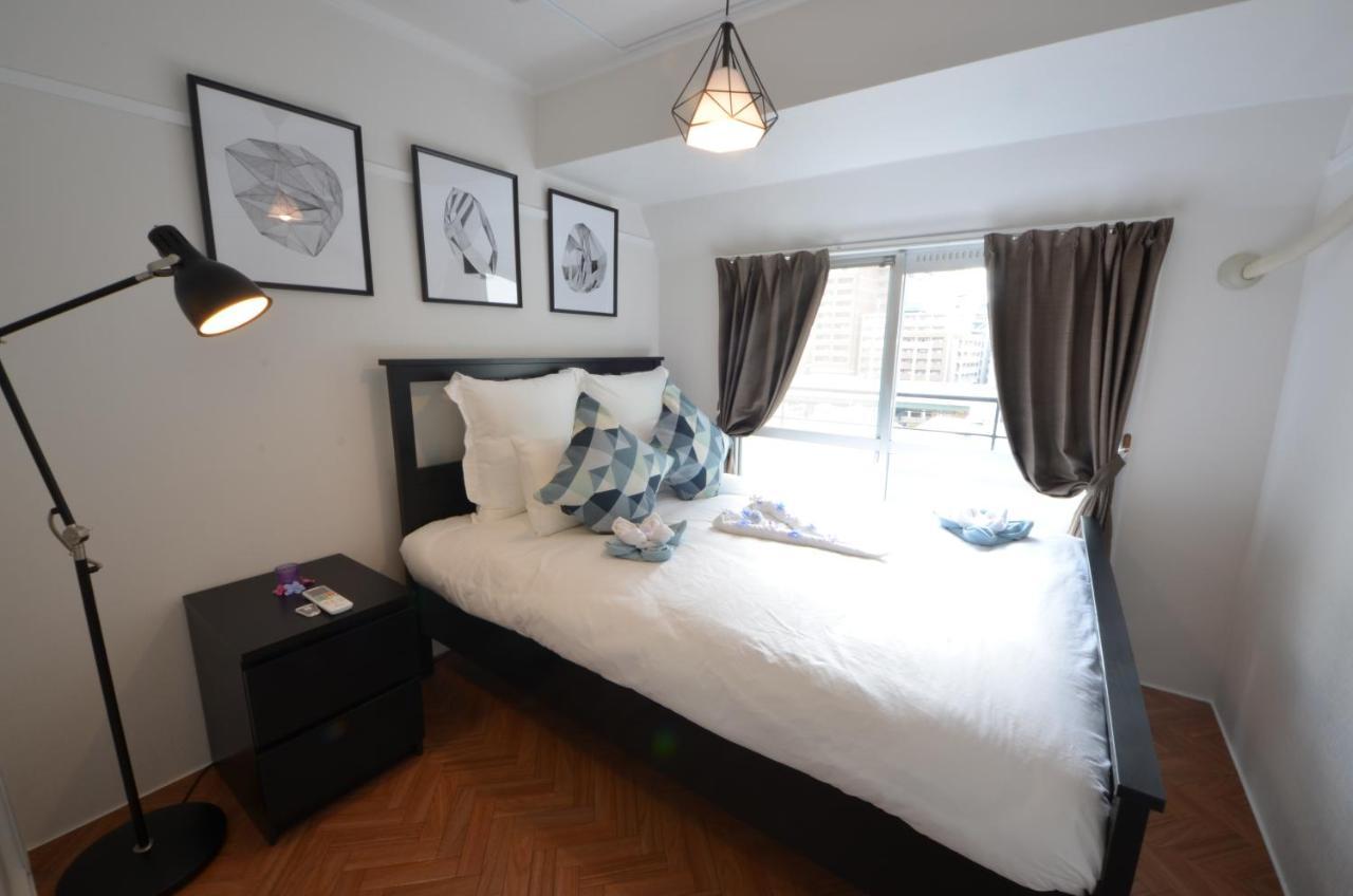 River Side Namba 800 Apartment *