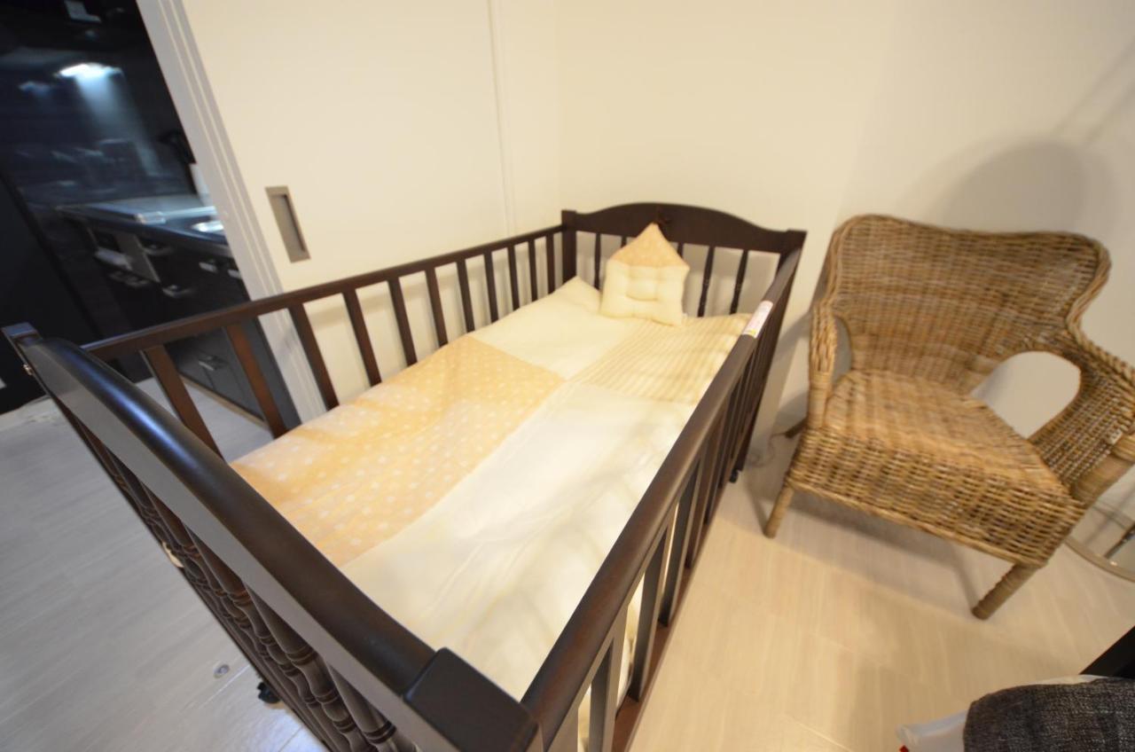 River Side Namba 200 Apartment