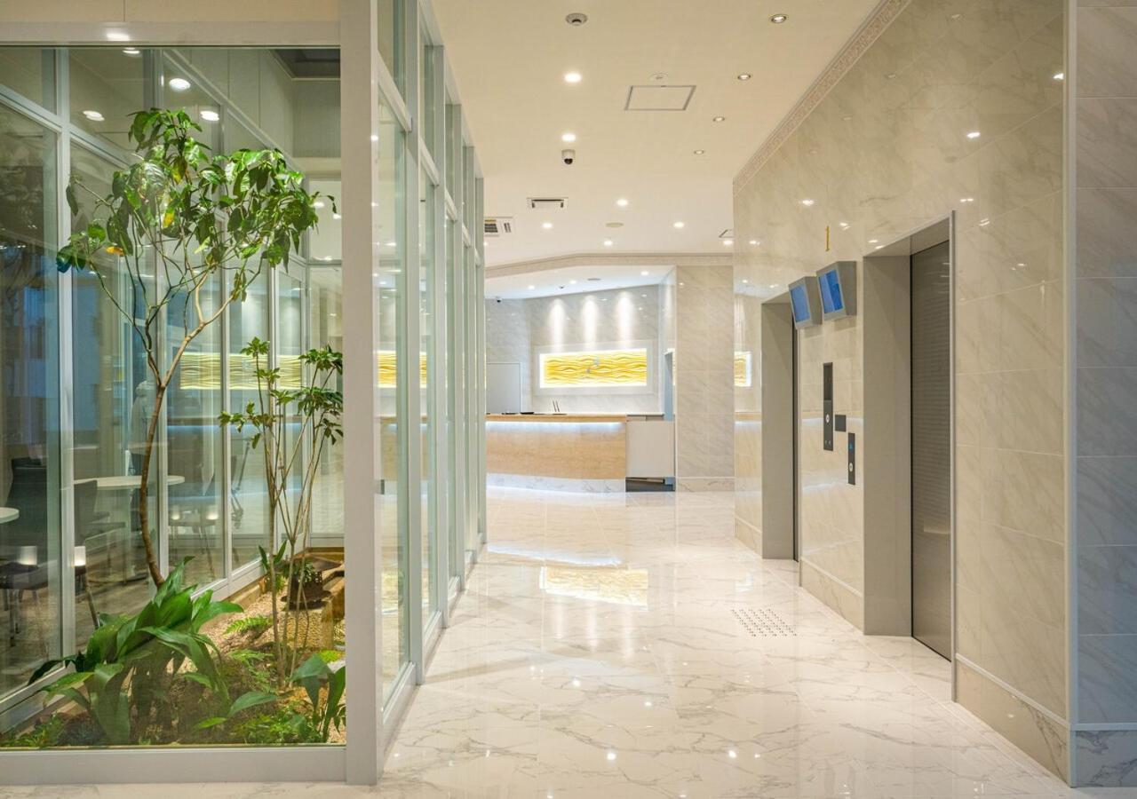Bande Tenpozan Higashi Hotel