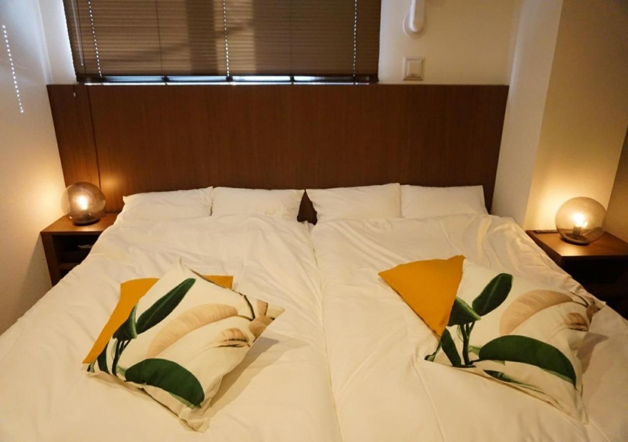 Apartment Hitonowa新大阪 Osaka
