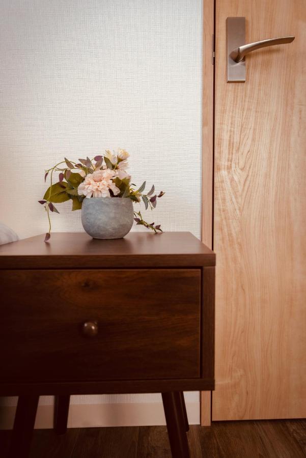 Apartment 谷町君星ホテル九条27