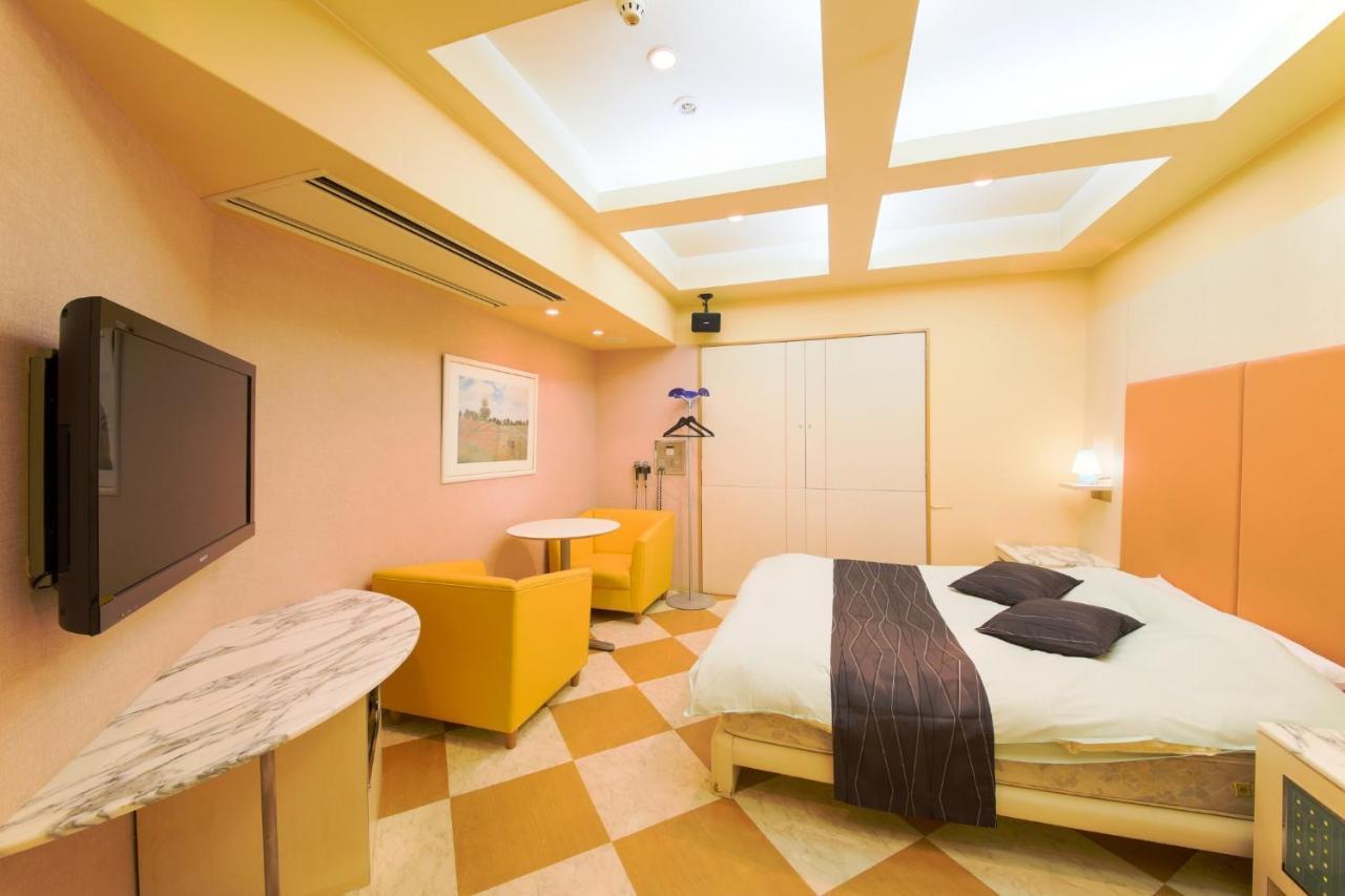 - / Vacation 70127 Hotel *