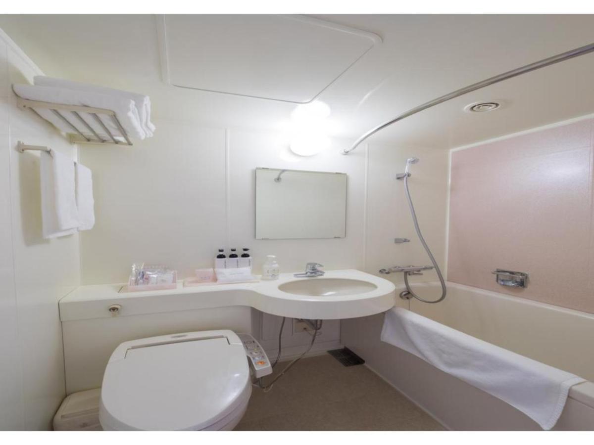Hotel Shin / Vacation 81530 Osaka