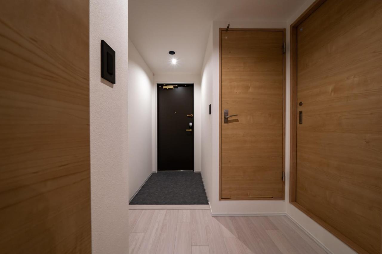 In Yebisu Apartment