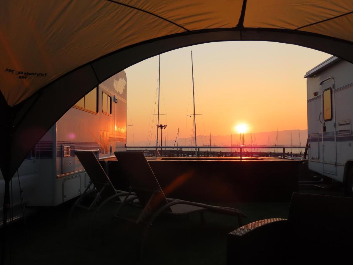 Hokko Marina Hull Hotel