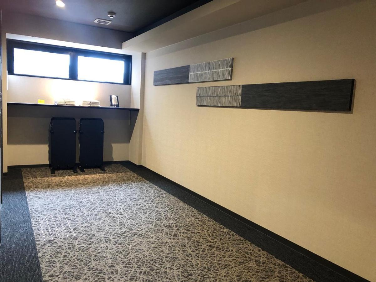 Hotel Smile Nakanoshima 3*