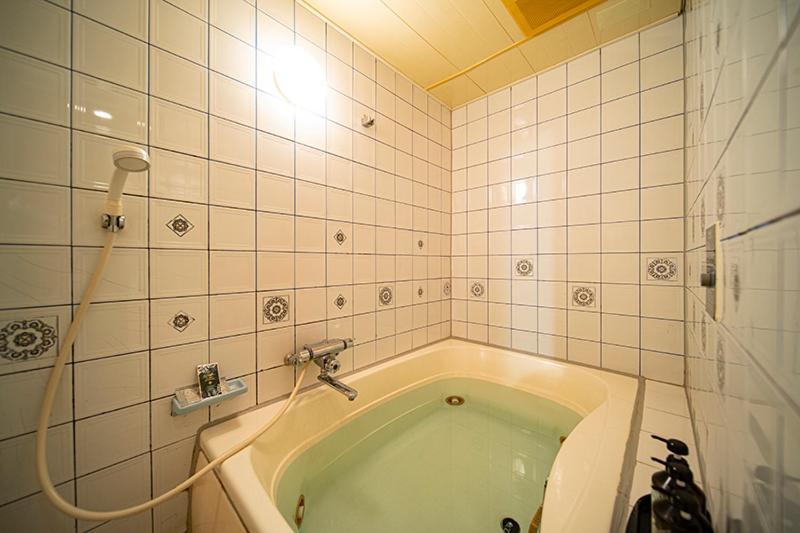 Namba Little Chapel (adults Only) 2* Osaka