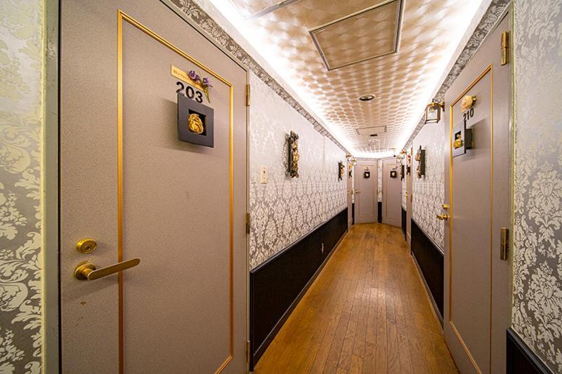 Love hotel Namba Little Chapel (adults Only)