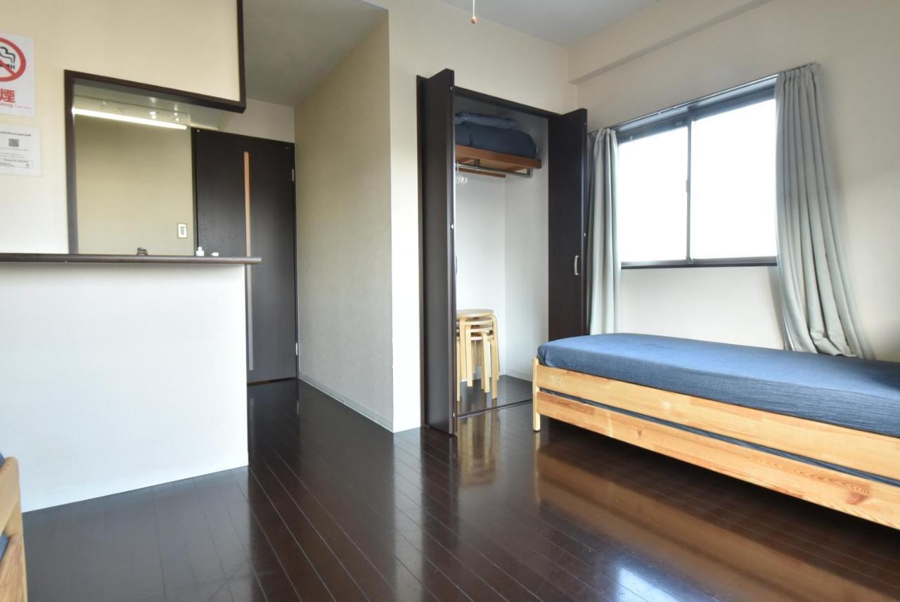 Enzo Shin-osaka C Apartment *