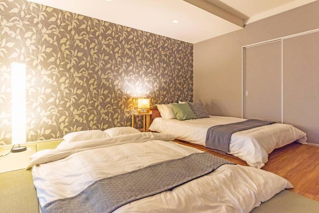 Mido Elphan Building 8 * Osaka