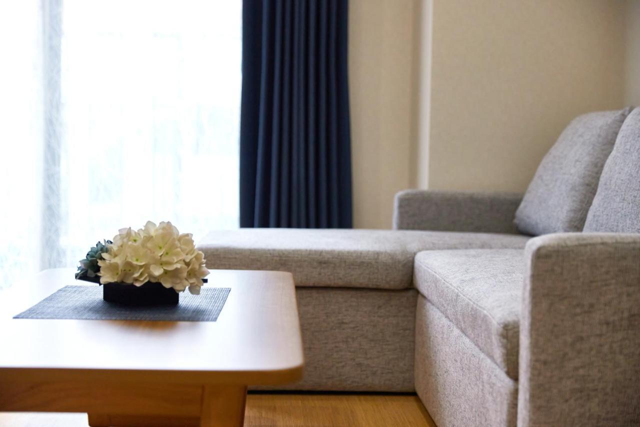 A.a.o Bldg. Namba Apartment