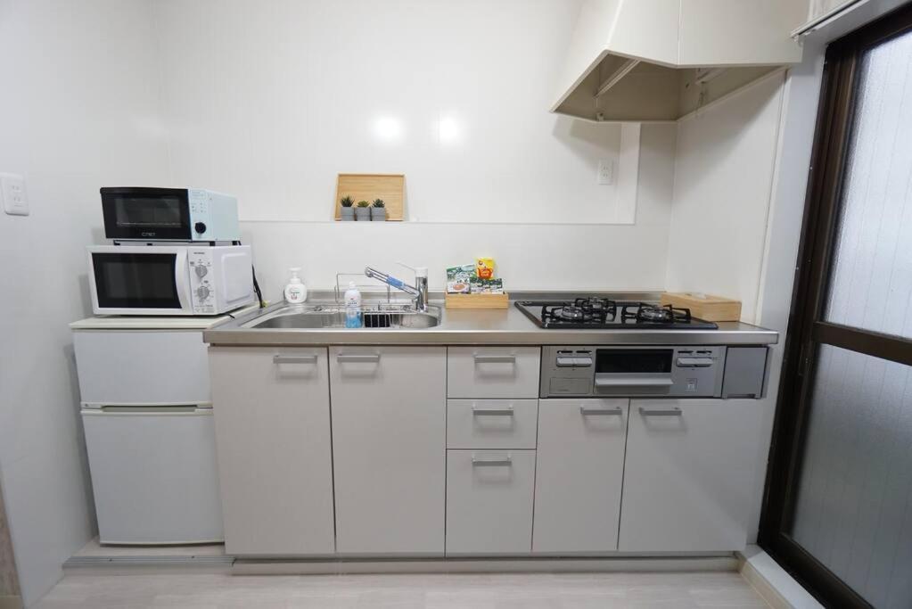 Fu-rin 3mins Walk To Station/6mins Nanba/16mins Umeda * Osaka