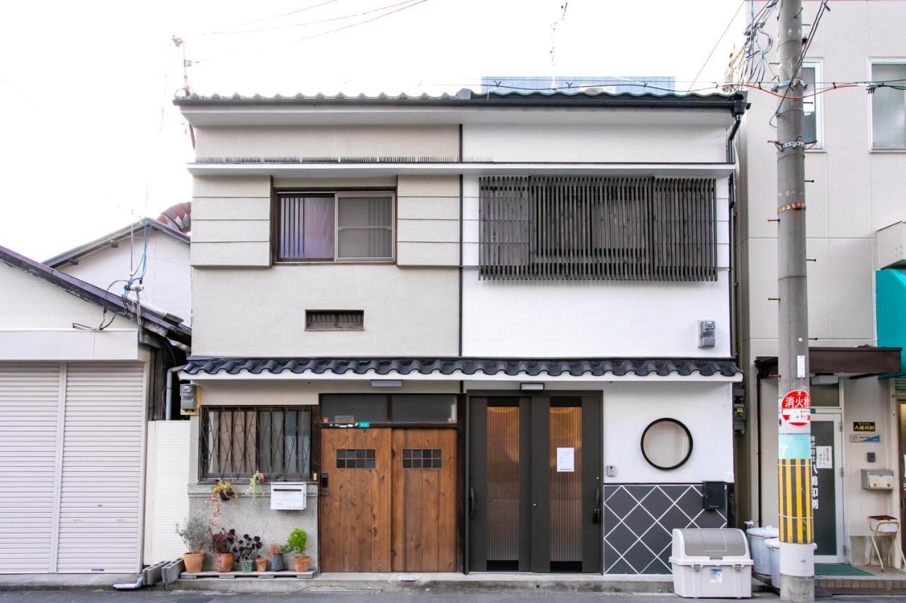 Central Apartment *
