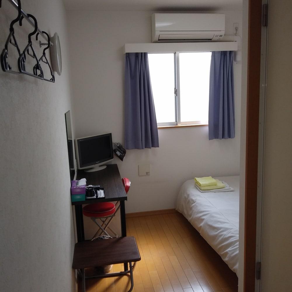 Chuo Oasis Hotel 2*