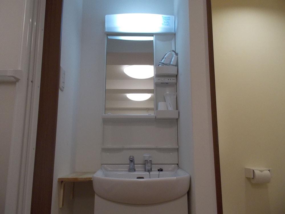 Hotel Chuo Oasis 2*