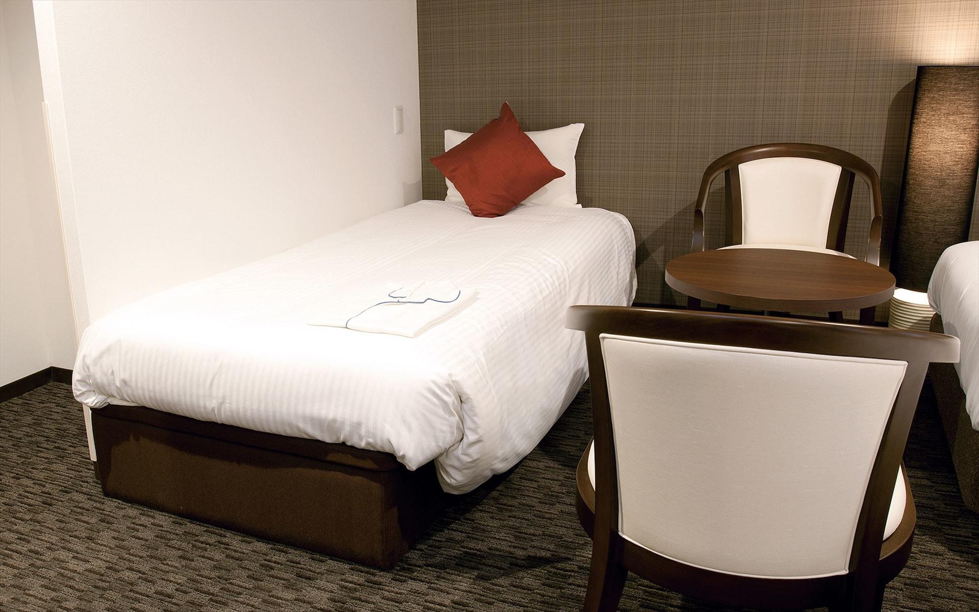 Sun White Hotel