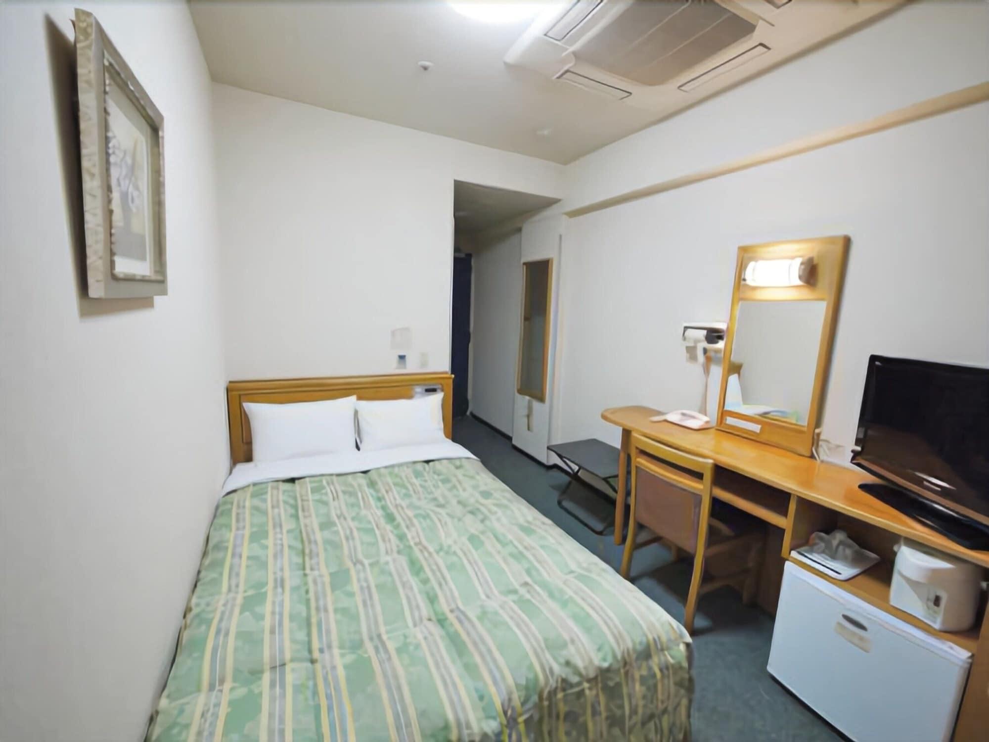 Route-inn Honmachi 3*