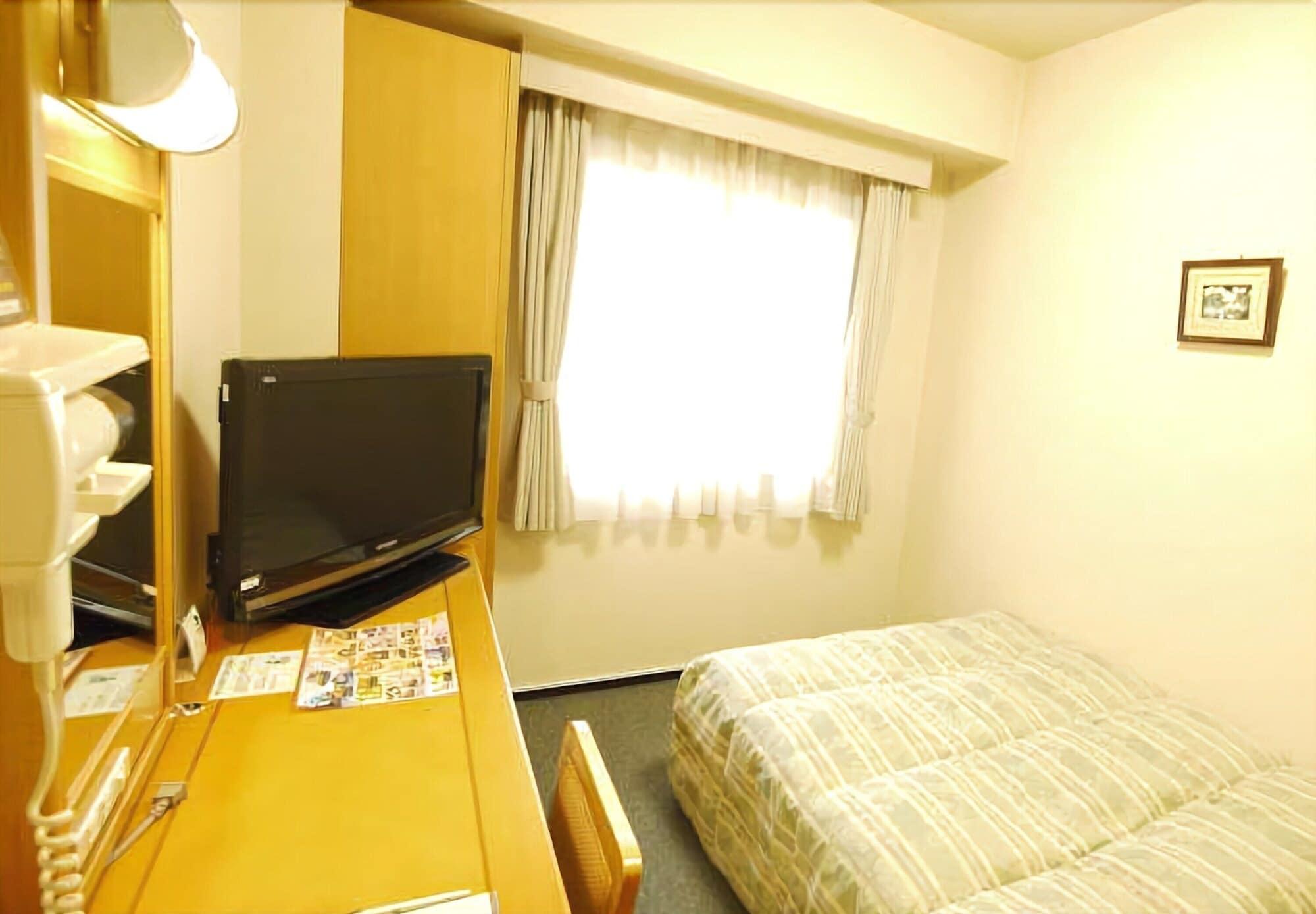 Route-inn Honmachi