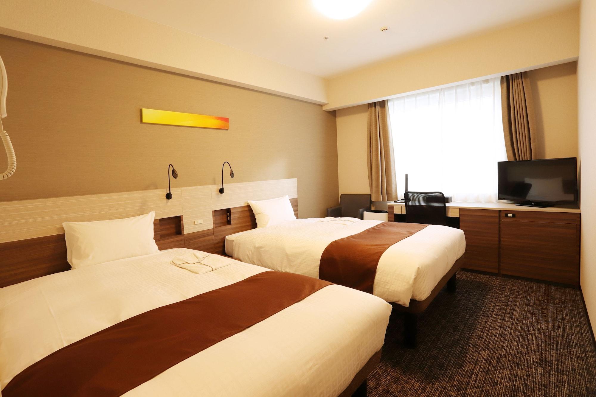 Smile Premium Hommachi Hotel