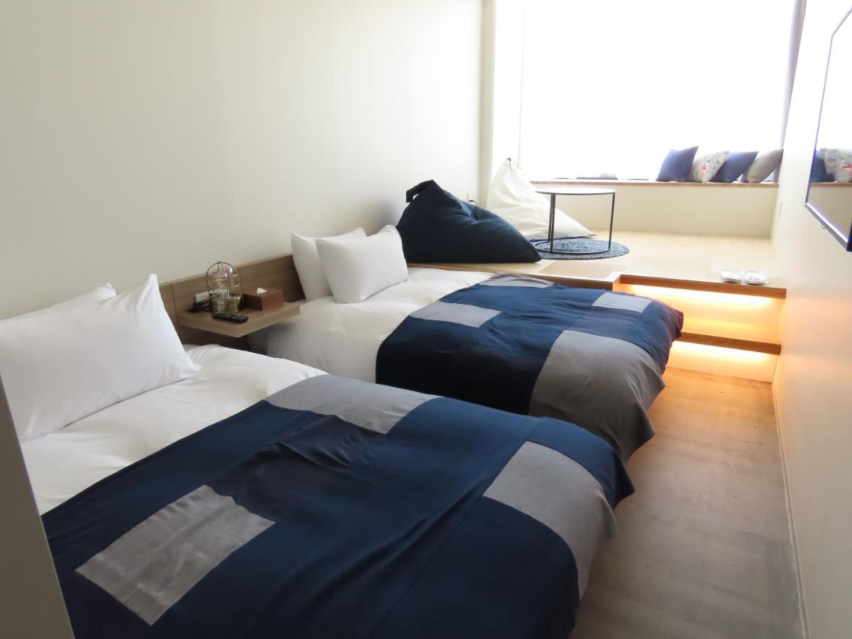 Hokko Marina Hull 2*