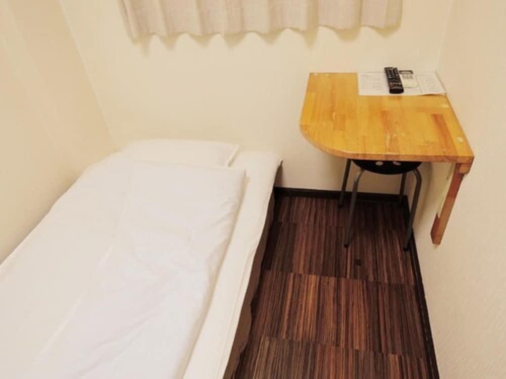 Lucky Hotel Osaka