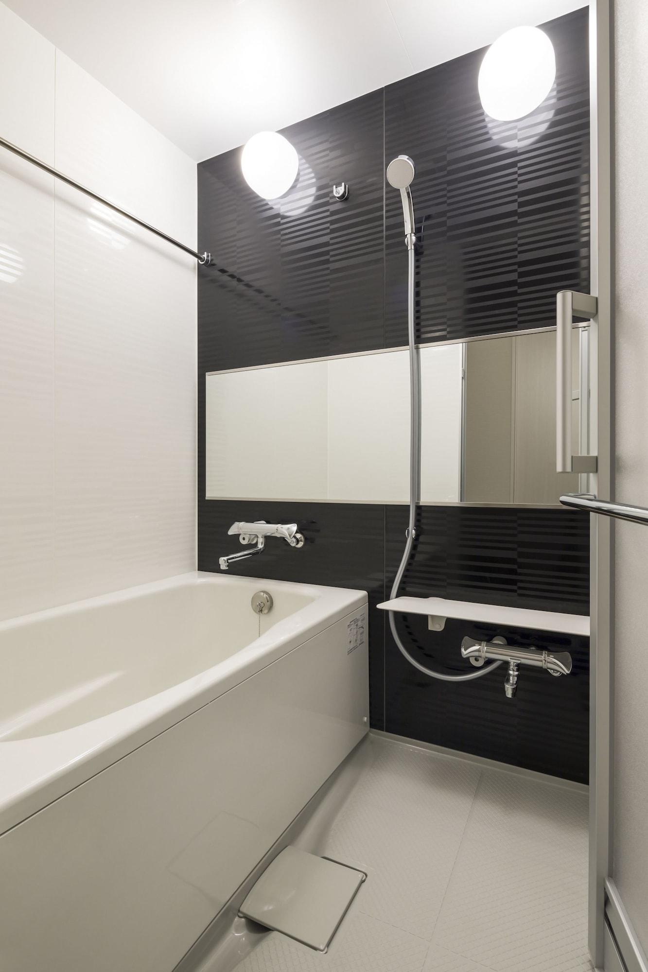 Hotel Sarasa Shin-osaka 4*