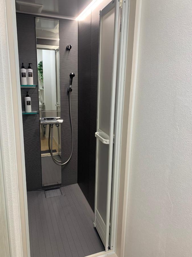 Apartment Fu-rin 3mins Walk To Station/6mins Nanba/16mins Umeda *