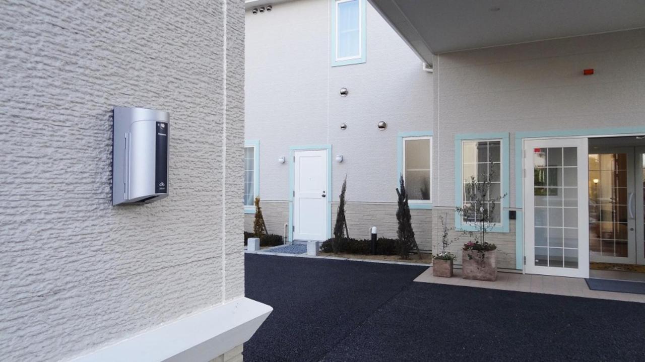 Family Hatagoya Osakakou Motel *