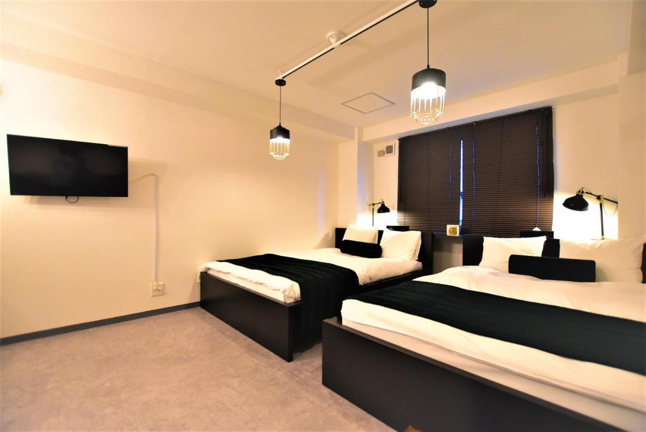First Stop 黑門 28 館 Apartment *