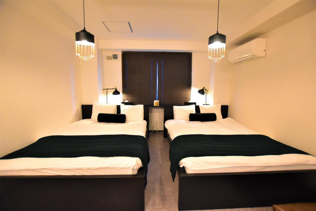 First Stop 黑門 28 館 Apartment *