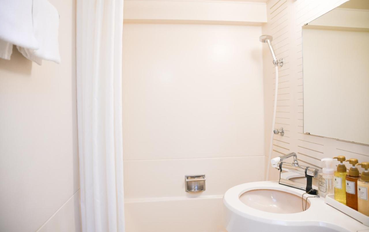 Hotel Sun White Osaka