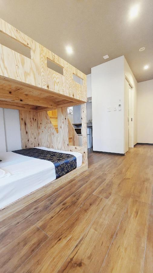 Poly Apartment Osaka