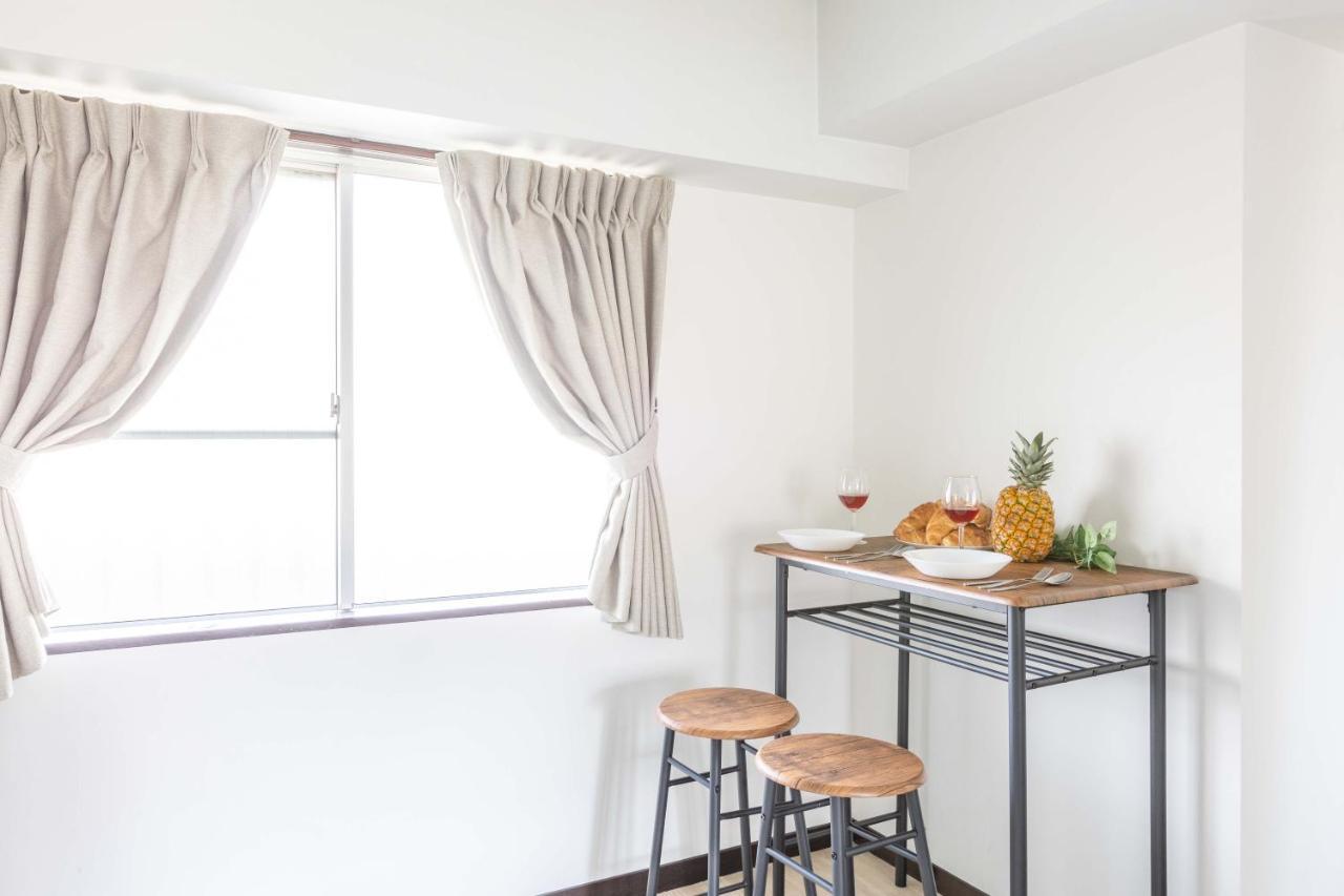 River Side Namba 502 Apartment Osaka