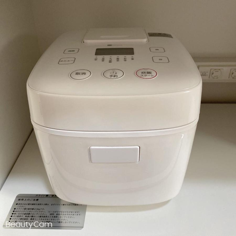 Pousada Trust2馆临近心斋桥道頓堀难波直达梅田关西机场usj全新独栋别墅四个卧室可住8人超大空间3卫2浴厨房设施齐全电视冰箱洗衣机空调配置齐全免费停车4分钟步行至今宫站 Osaka