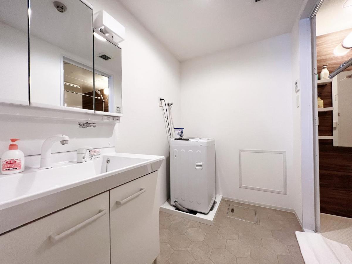 Dio Higashi Shinsaibashi Apartment