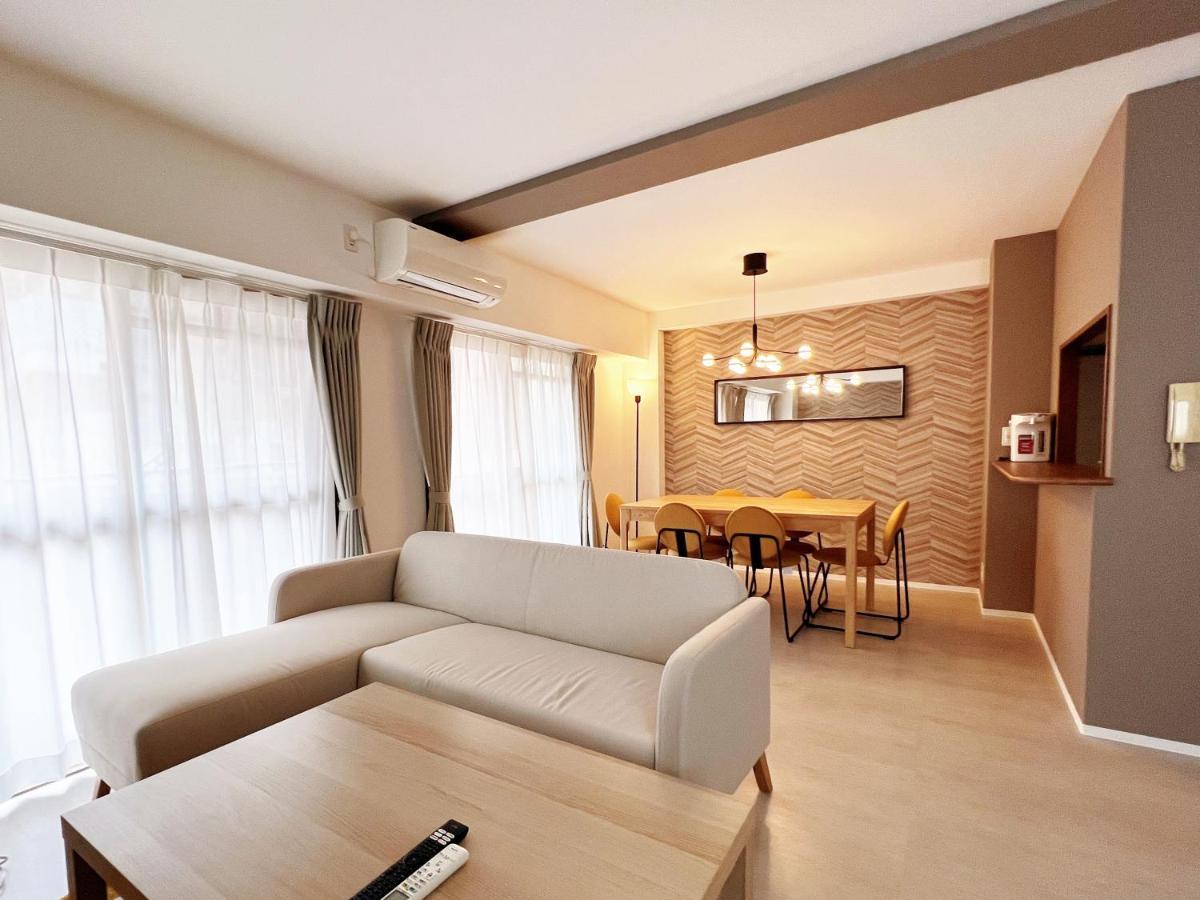Apartment Dio Higashi Shinsaibashi