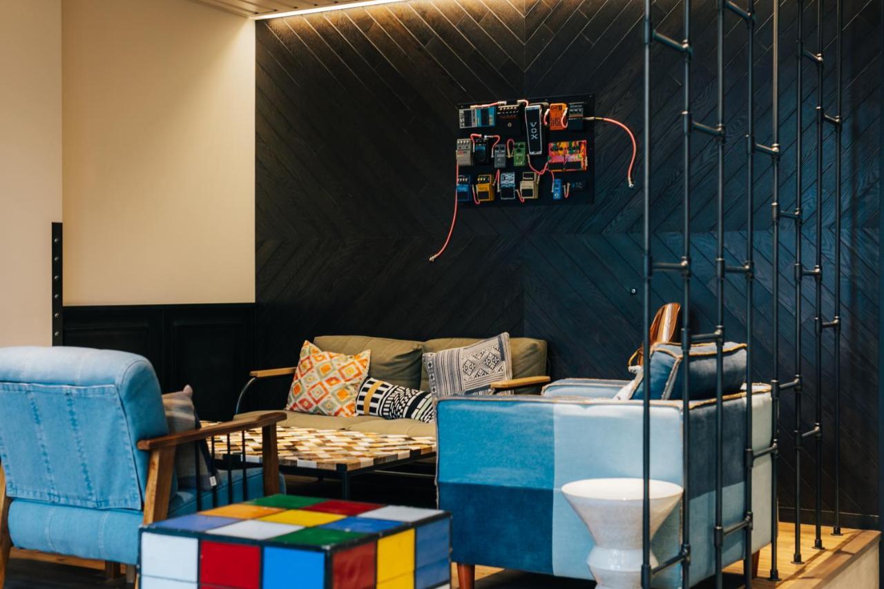 Hotel Moxy Shin Umeda 4*